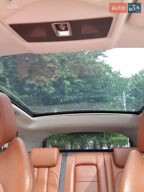 Позашляховик / Кросовер Land Rover Range Rover Evoque 2012 в Ізмаїлі