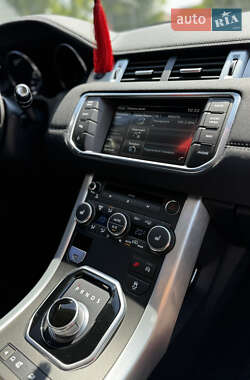 Внедорожник / Кроссовер Land Rover Range Rover Evoque 2015 в 