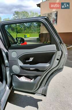 Внедорожник / Кроссовер Land Rover Range Rover Evoque 2013 в 
