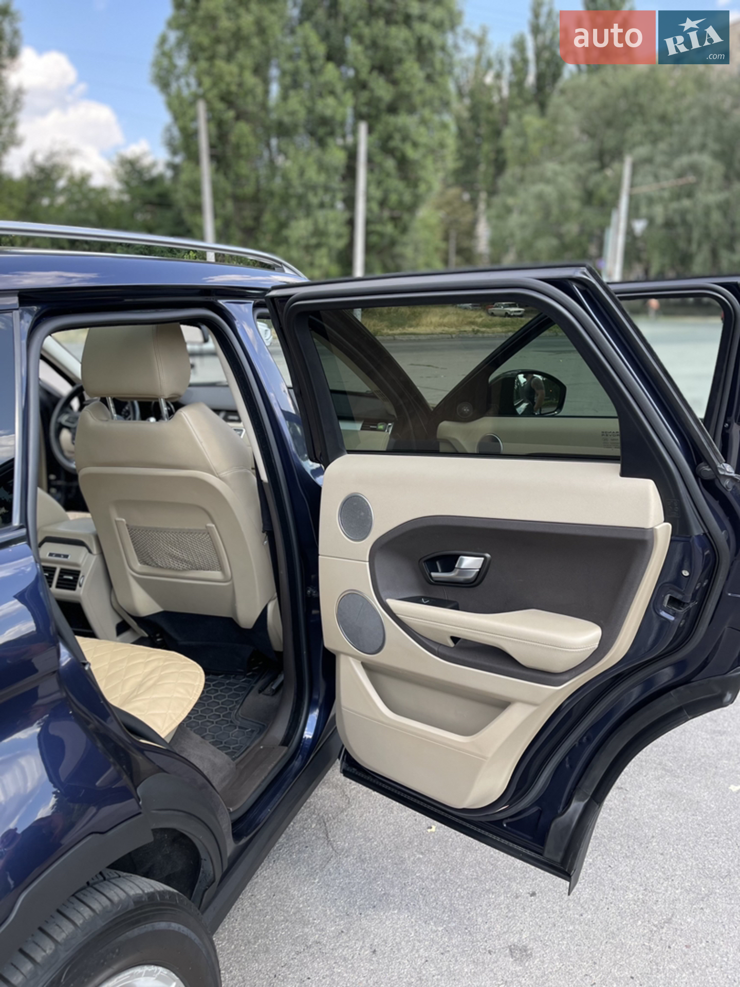 Land Rover Range Rover Evoque 2015 VIN SALVR2BG9FH075235 фото оголошення 3 з 12