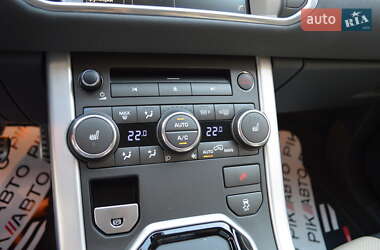 Внедорожник / Кроссовер Land Rover Range Rover Evoque 2015 в 