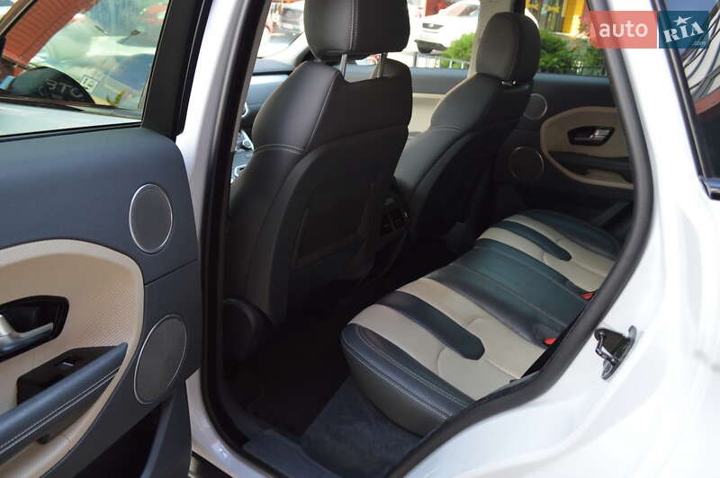 Позашляховик / Кросовер Land Rover Range Rover Evoque 2015 в Львові