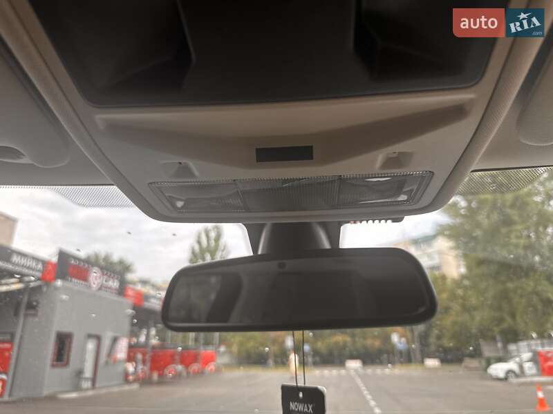 Внедорожник / Кроссовер Land Rover Range Rover Evoque 2013 в Киеве