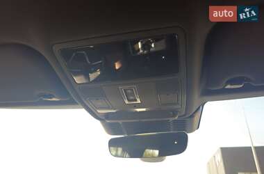 Внедорожник / Кроссовер Land Rover Range Rover Evoque 2023 в 