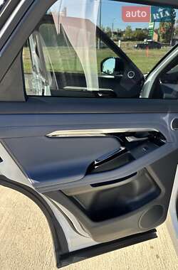 Внедорожник / Кроссовер Land Rover Range Rover Evoque 2019 в 