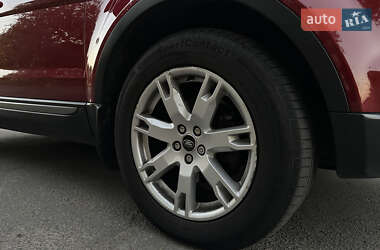 Внедорожник / Кроссовер Land Rover Range Rover Evoque 2012 в 
