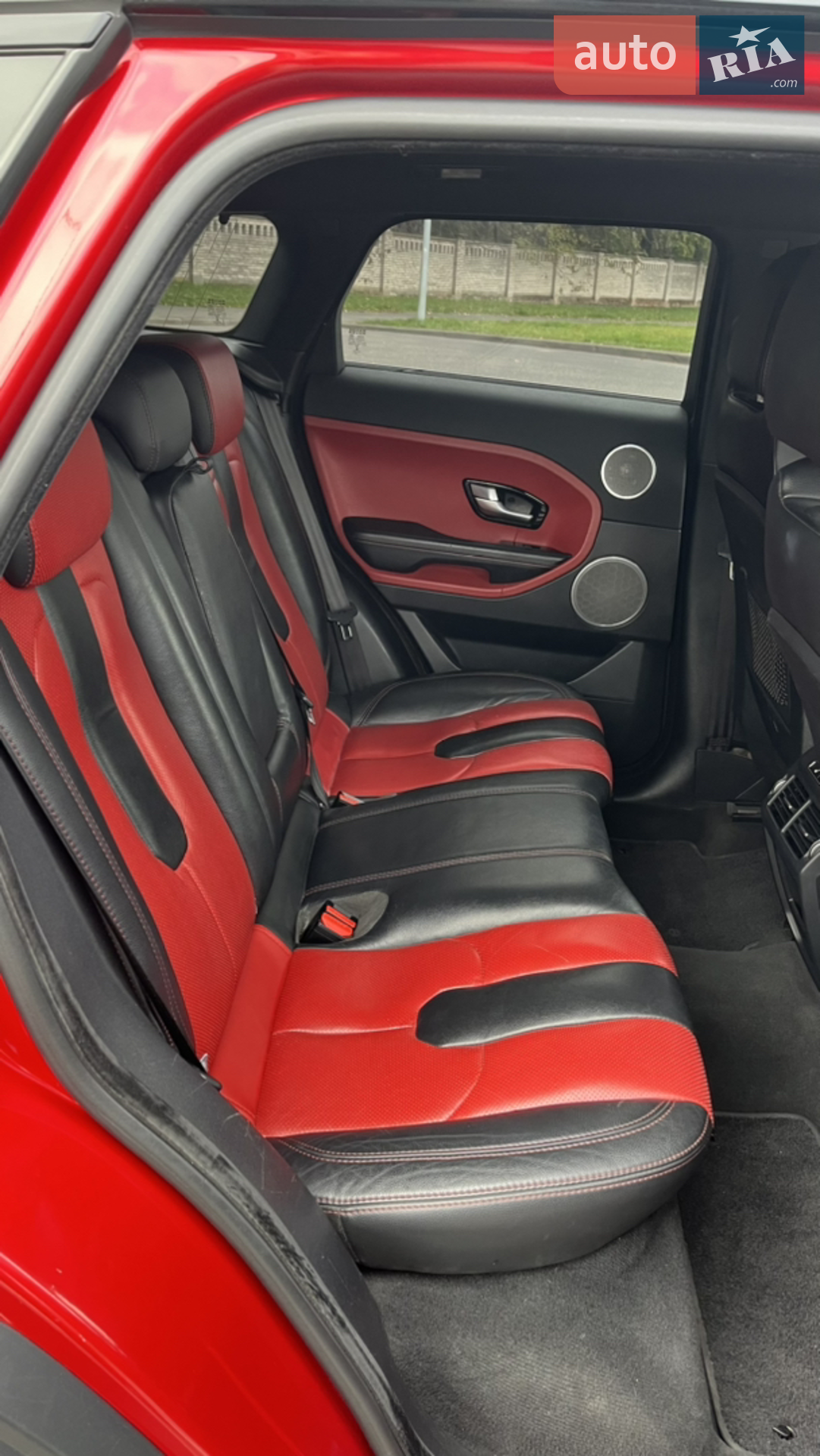 2015 Land Rover Range Rover Evoque - мініатюра 11
