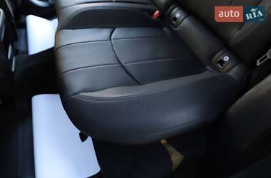 Внедорожник / Кроссовер Land Rover Range Rover Evoque 2018 в 