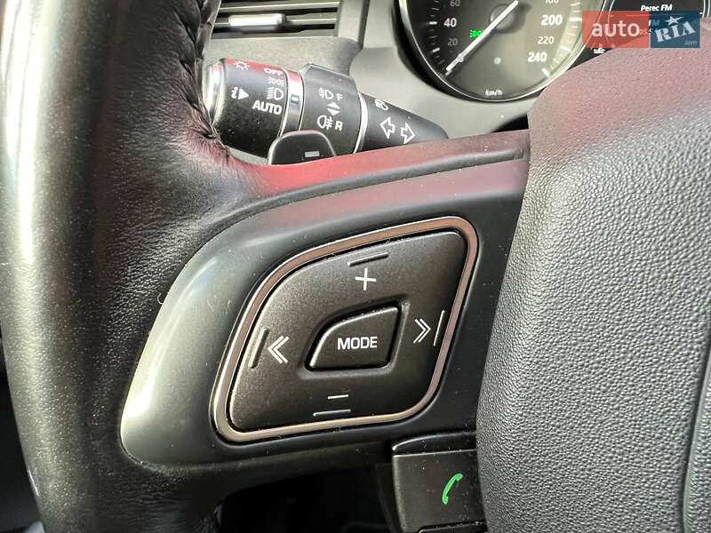 Позашляховик / Кросовер Land Rover Range Rover Evoque 2018 в Києві