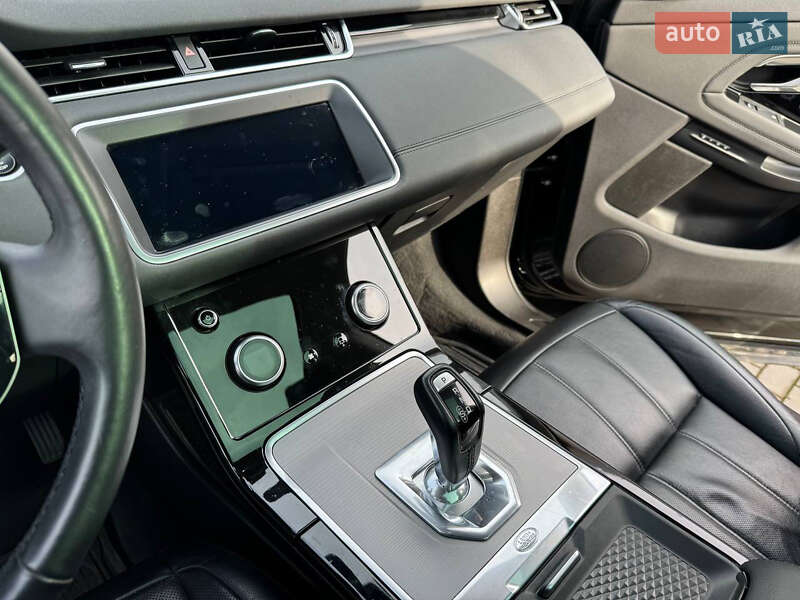 Внедорожник / Кроссовер Land Rover Range Rover Evoque 2019 в Черновцах