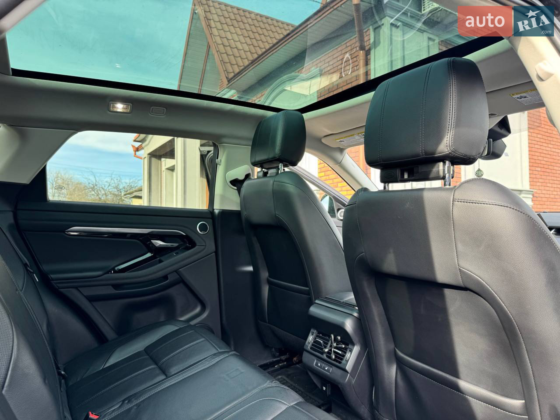 2019 Land Rover Range Rover Evoque - мініатюра 15