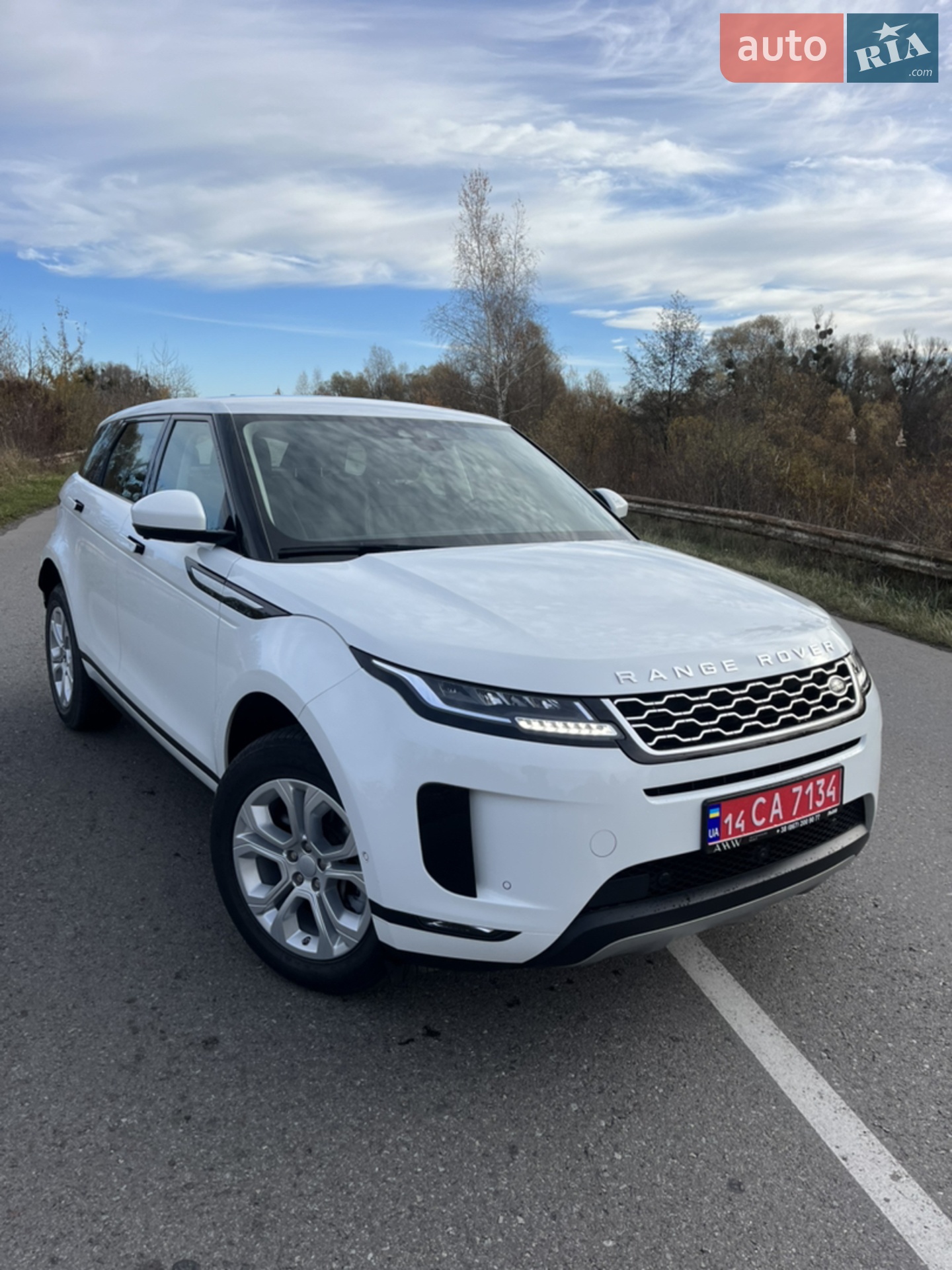 2019 Land Rover Range Rover Evoque - мініатюра 2