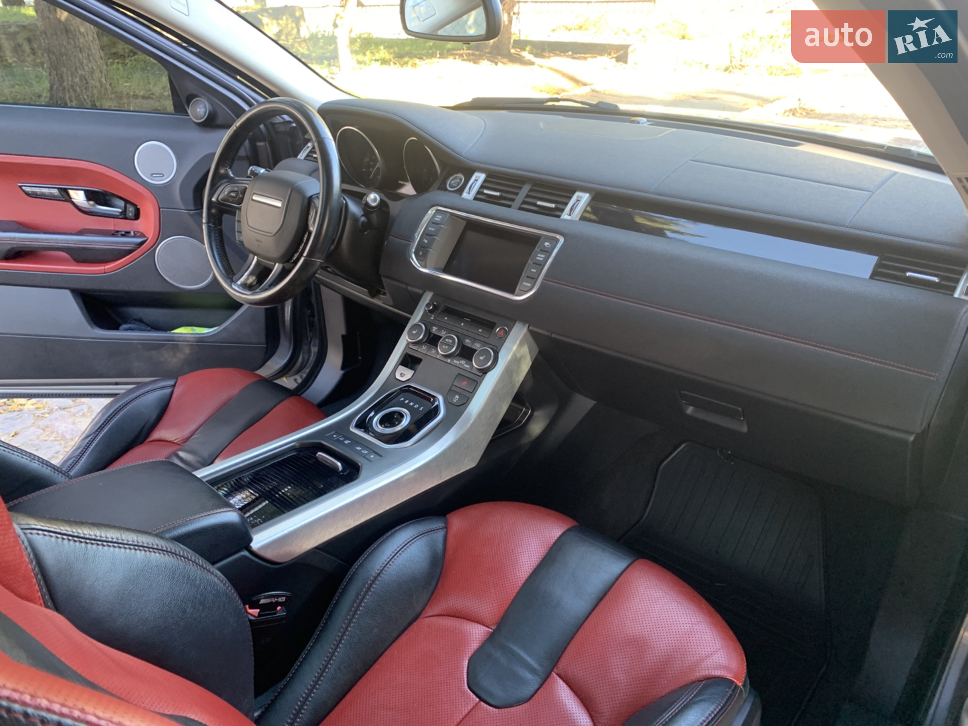 2011 Land Rover Range Rover Evoque - мініатюра 26