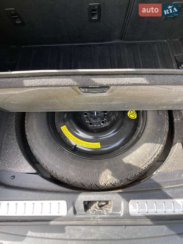 Внедорожник / Кроссовер Land Rover Range Rover Evoque 2015 в Киеве