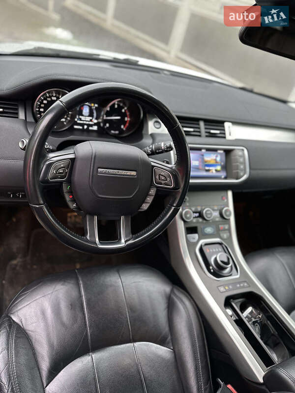 Позашляховик / Кросовер Land Rover Range Rover Evoque 2017 в Тячеві