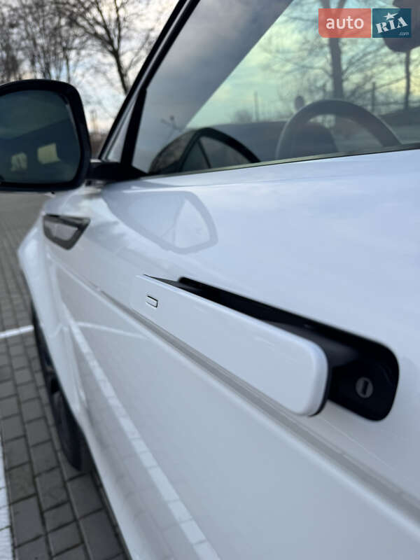 Позашляховик / Кросовер Land Rover Range Rover Evoque 2019 в Тернополі