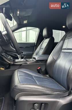 Внедорожник / Кроссовер Land Rover Range Rover Evoque 2019 в 