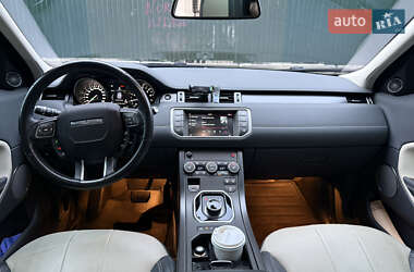 Внедорожник / Кроссовер Land Rover Range Rover Evoque 2017 в 