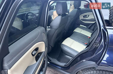 Внедорожник / Кроссовер Land Rover Range Rover Evoque 2017 в 