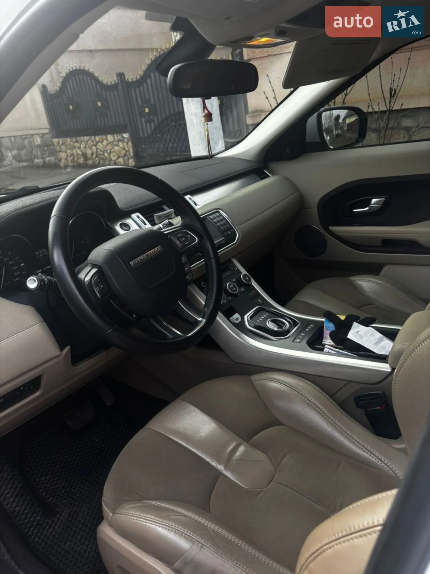 2012 Land Rover Range Rover Evoque - мініатюра 2