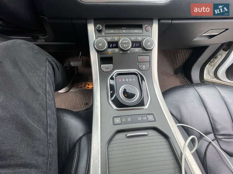 Внедорожник / Кроссовер Land Rover Range Rover Evoque 2013 в Киеве фото 17 Внедорожник / Кроссовер Land Rover Range Rover Evoque 2013 в Киеве