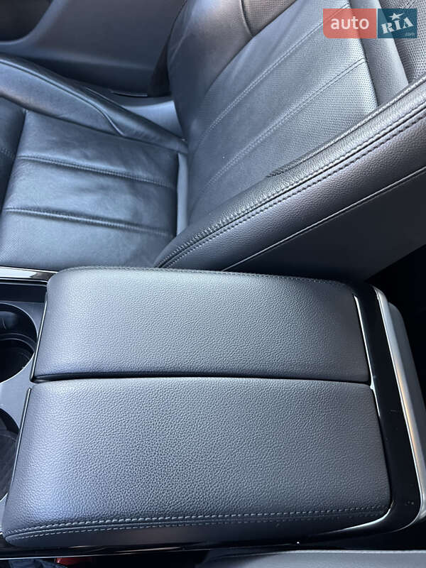 Внедорожник / Кроссовер Land Rover Range Rover Evoque 2019 в Шептицькому