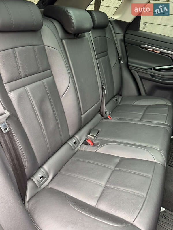 Внедорожник / Кроссовер Land Rover Range Rover Evoque 2019 в Киеве фото 8 Внедорожник / Кроссовер Land Rover Range Rover Evoque 2019 в Киеве