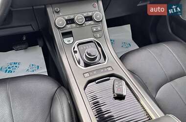 Внедорожник / Кроссовер Land Rover Range Rover Evoque 2018 в 