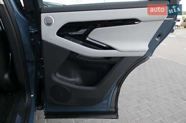 Позашляховик / Кросовер Land Rover Range Rover Evoque 2024 в 