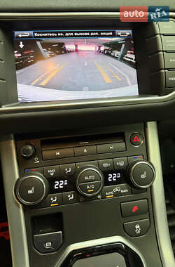 Внедорожник / Кроссовер Land Rover Range Rover Evoque 2012 в 