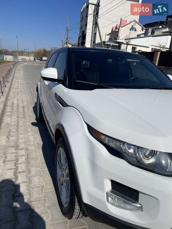 Внедорожник / Кроссовер Land Rover Range Rover Evoque 2015 в Тернополе