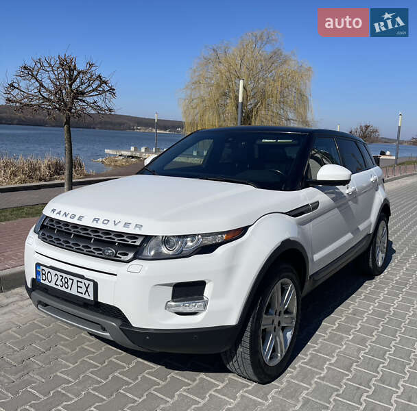 Внедорожник / Кроссовер Land Rover Range Rover Evoque 2015 в 