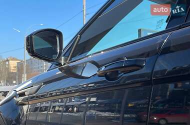 Позашляховик / Кросовер Land Rover Range Rover Evoque 2017 в 