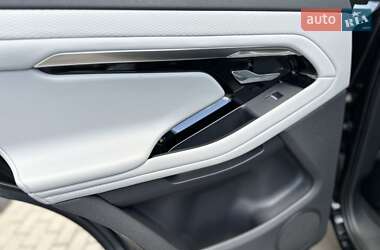 Внедорожник / Кроссовер Land Rover Range Rover Evoque 2019 в 