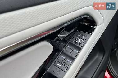 Внедорожник / Кроссовер Land Rover Range Rover Evoque 2020 в 