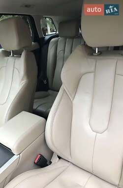 Внедорожник / Кроссовер Land Rover Range Rover Evoque 2014 в 