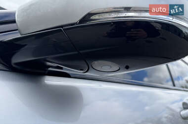 Внедорожник / Кроссовер Land Rover Range Rover Evoque 2013 в 