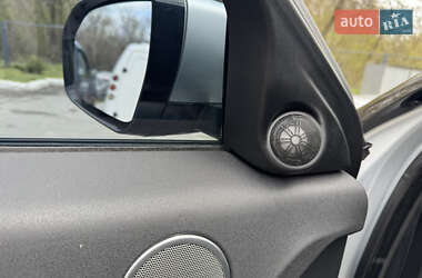 Внедорожник / Кроссовер Land Rover Range Rover Evoque 2013 в 