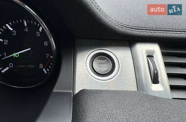 Внедорожник / Кроссовер Land Rover Range Rover Evoque 2013 в 