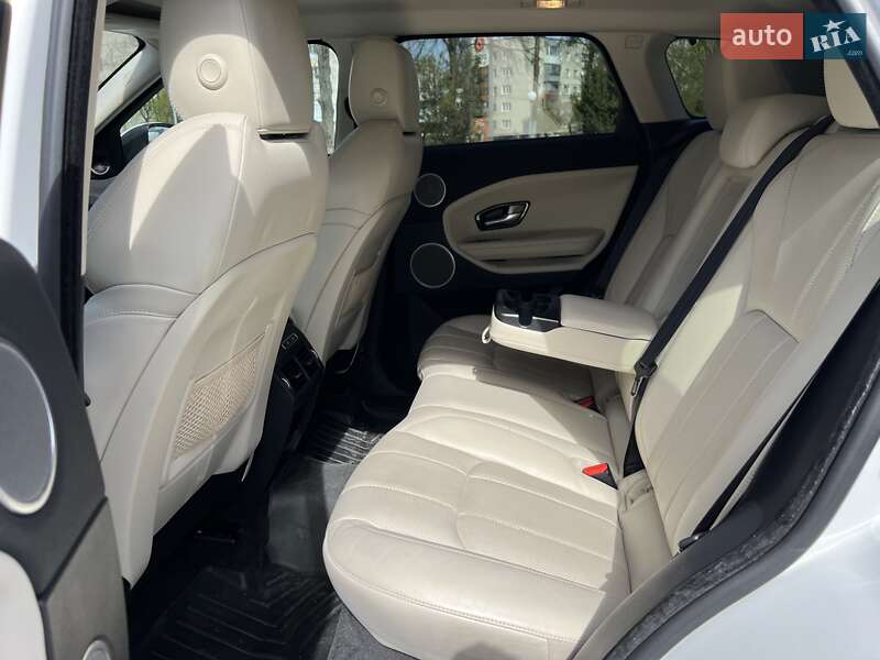 Позашляховик / Кросовер Land Rover Range Rover Evoque 2017 в Києві