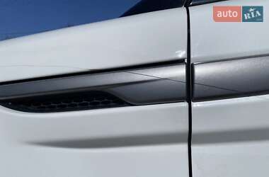 Внедорожник / Кроссовер Land Rover Range Rover Evoque 2018 в 