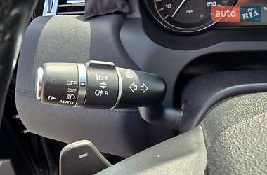 Внедорожник / Кроссовер Land Rover Range Rover Evoque 2015 в 