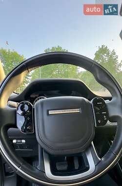Позашляховик / Кросовер Land Rover Range Rover Evoque 2020 в 