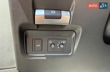Внедорожник / Кроссовер Land Rover Range Rover Evoque 2021 в 