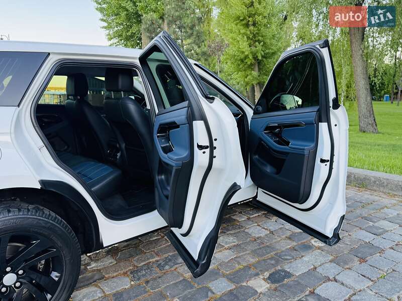 Внедорожник / Кроссовер Land Rover Range Rover Evoque 2019 в Киеве