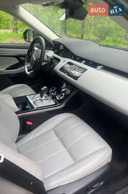 Внедорожник / Кроссовер Land Rover Range Rover Evoque 2019 в 