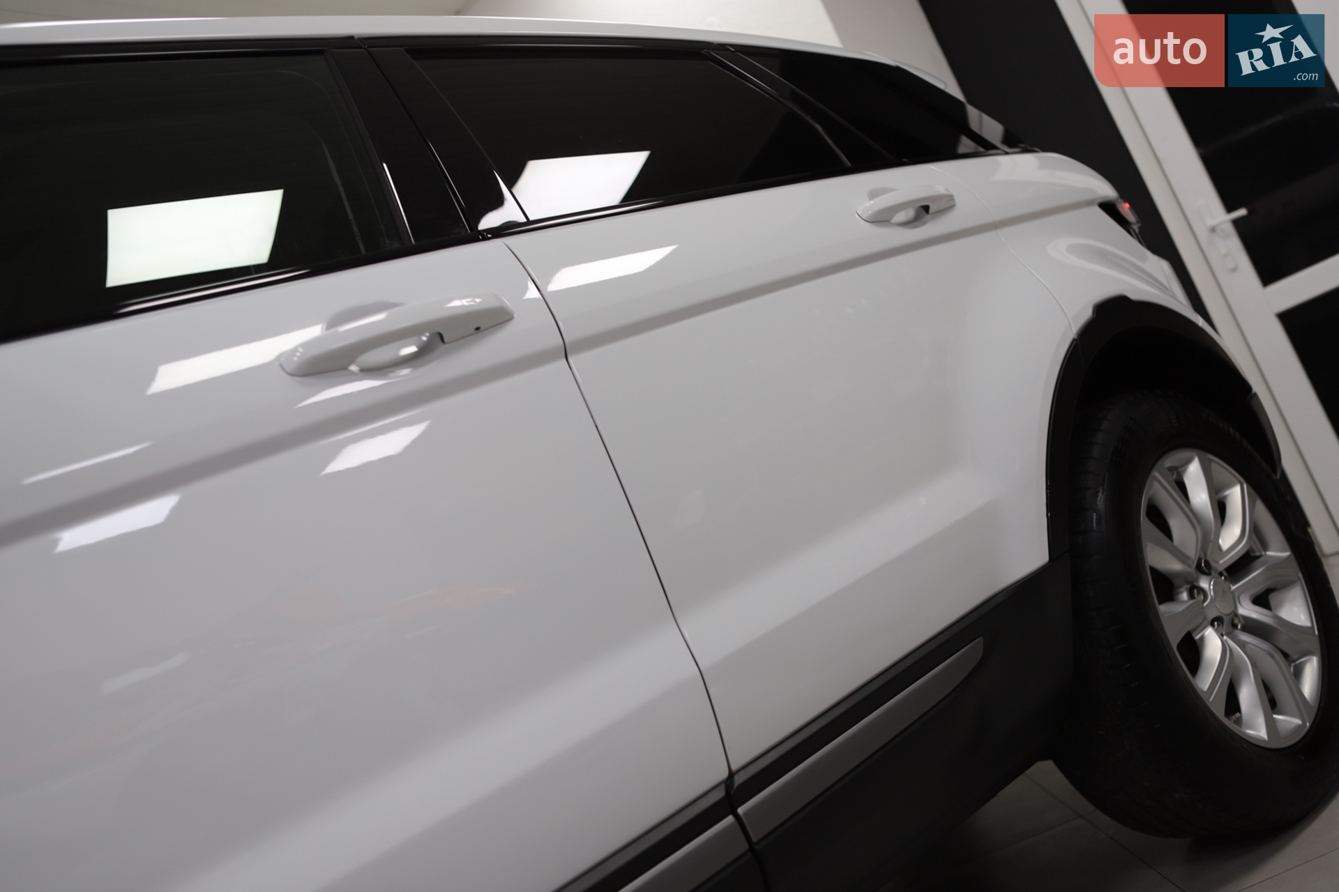 2015 Land Rover Range Rover Evoque - мініатюра 22