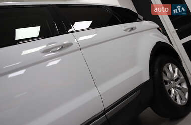 Внедорожник / Кроссовер Land Rover Range Rover Evoque 2015 в 