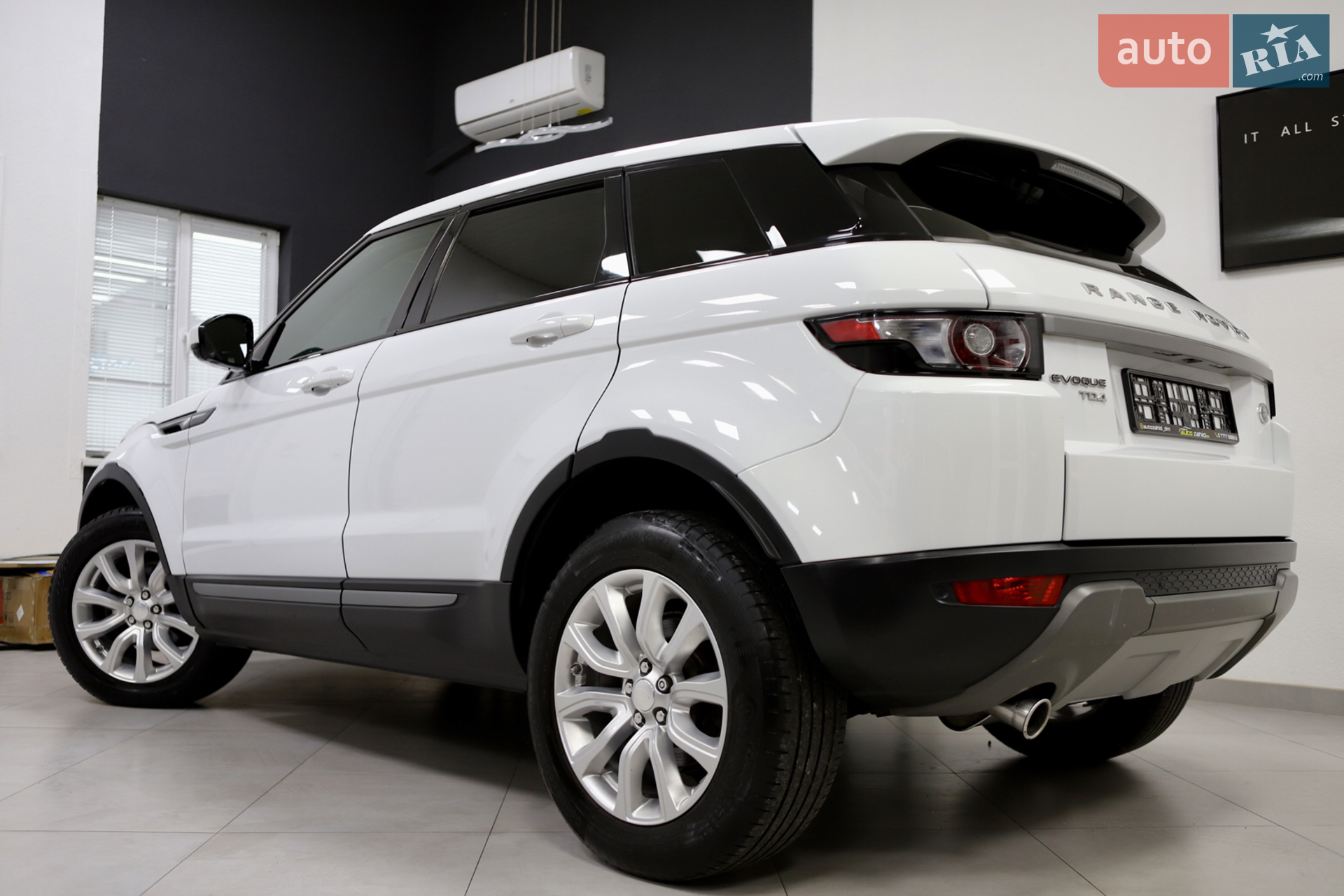 2015 Land Rover Range Rover Evoque - мініатюра 46