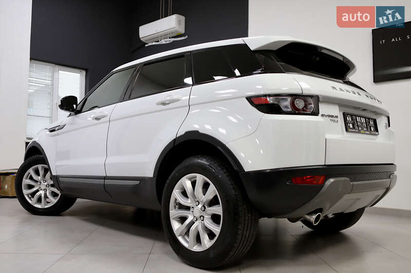 Внедорожник / Кроссовер Land Rover Range Rover Evoque 2015 в Дрогобыче